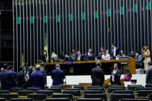 Leia mais sobre o artigo 1 a cada 5 deputados duplica patrimônio em 4 anos