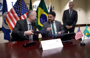 Leia mais sobre o artigo Brasil e Estados Unidos firmam acordo entre aduanas