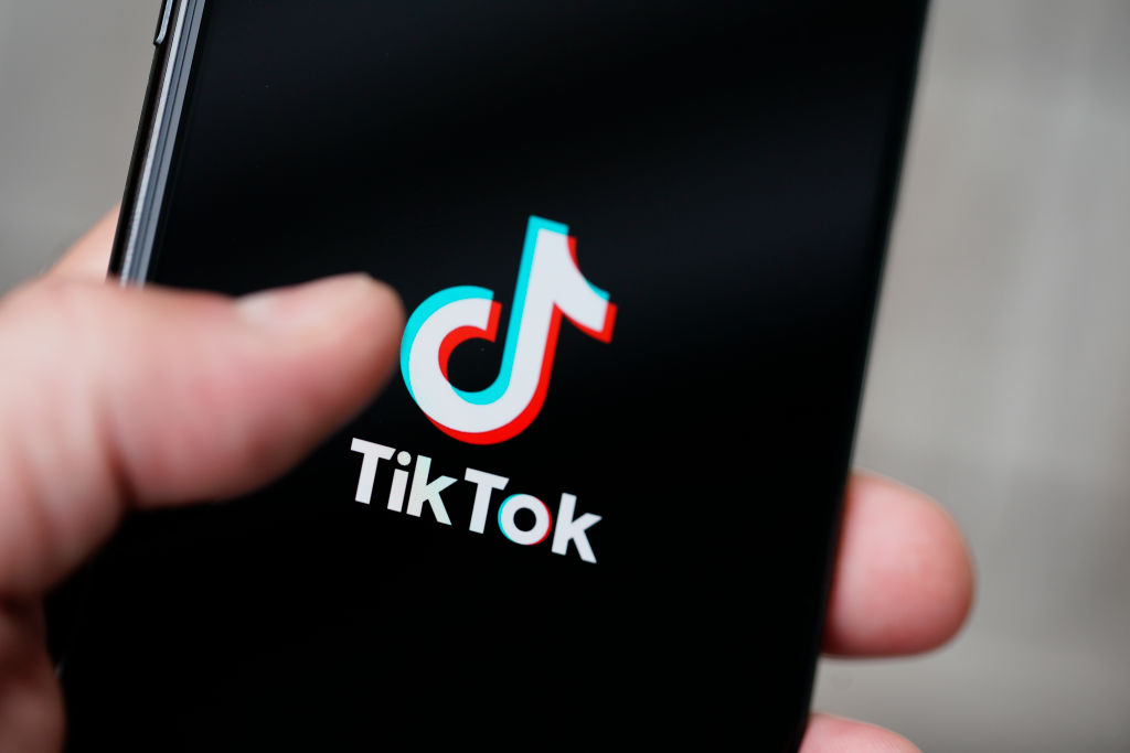 Você está visualizando atualmente EUA: TikTok proíbe políticos de arrecadar fundos na plataforma