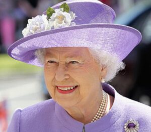 Leia mais sobre o artigo Rainha Elizabeth II morre aos 96 anos