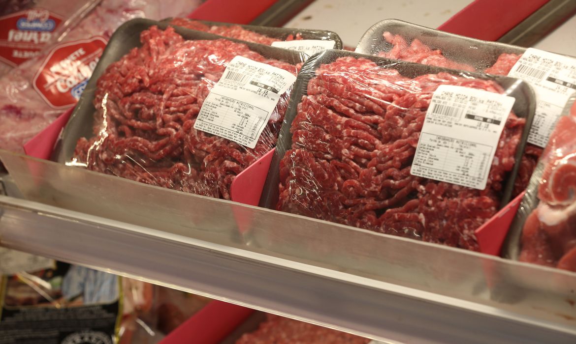 Você está visualizando atualmente Comercialização de carne moída terá novas regras em novembro