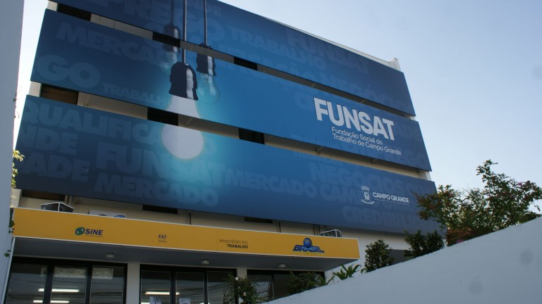 Você está visualizando atualmente FUNSAT começa a semana com 1,6 mil vagas de emprego