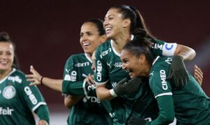 Leia mais sobre o artigo VENCEU POR 4X1: Futebol feminino do Palmeiras vence final inédita com Boca Juniors