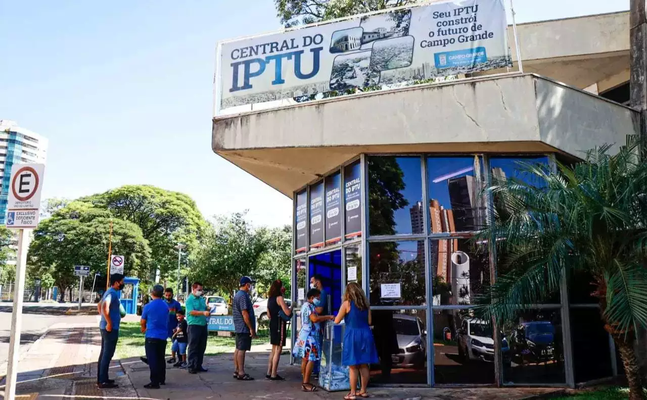 Você está visualizando atualmente Prefeitura leva atendimento do IPTU para central do cidadão MS