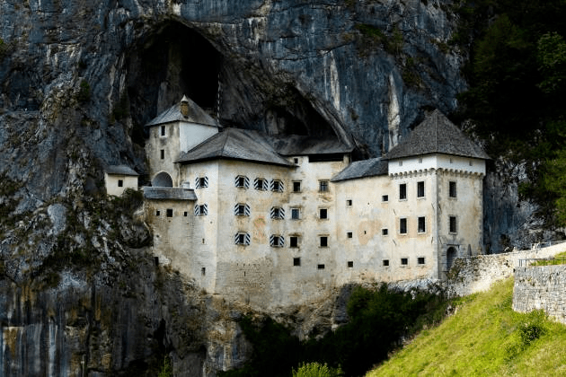 saiba-quais-os-5-castelos-mal-assombrados-na-europa