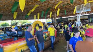 Leia mais sobre o artigo DIA 28: Em clima de Copa em Dourados promove Fanfest no Jorjão