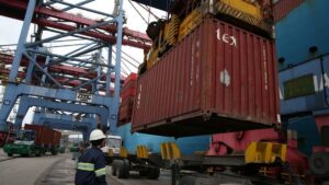 Leia mais sobre o artigo Porto de Santos movimenta 14,4 mi de toneladas em outubro