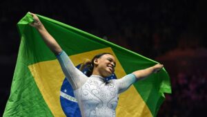 Leia mais sobre o artigo Rebeca Andrade é ouro no individual geral no Mundial de ginástica