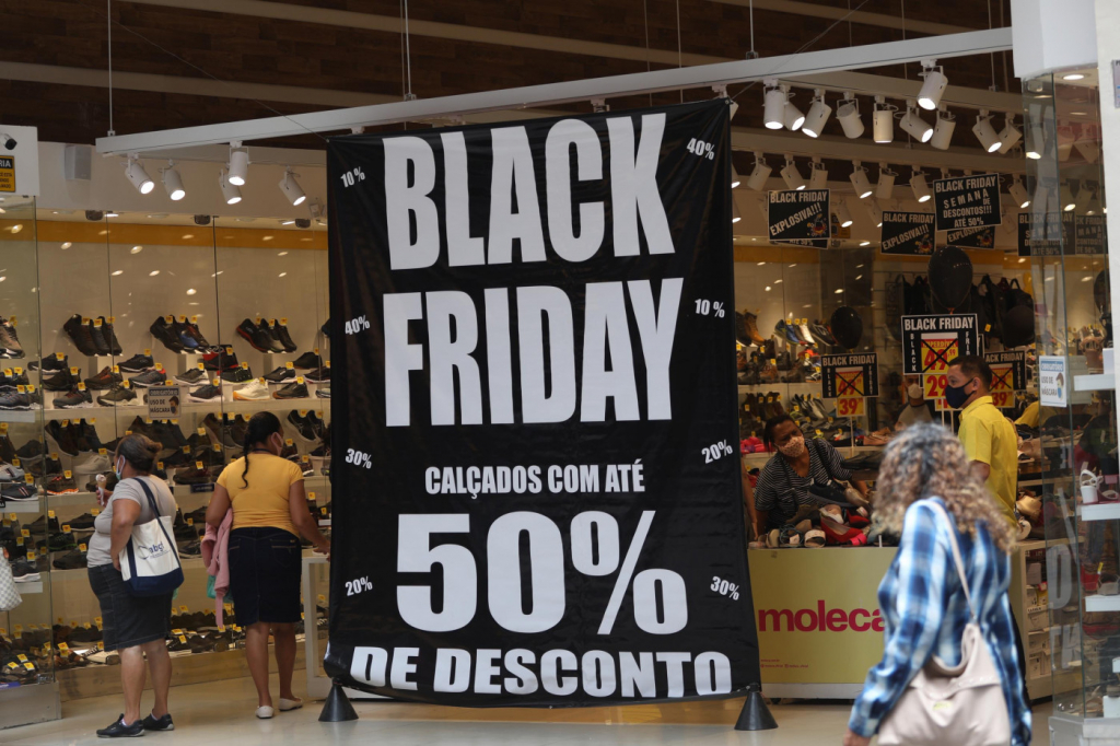 Você está visualizando atualmente Veja o que fazer quando se arrepender da compra na Black Friday