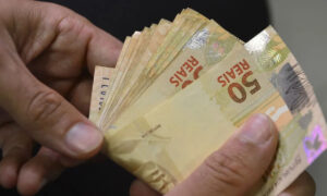 Leia mais sobre o artigo Brasileiros “esquecem” R$ 2,2 bi em grupos de consórcio