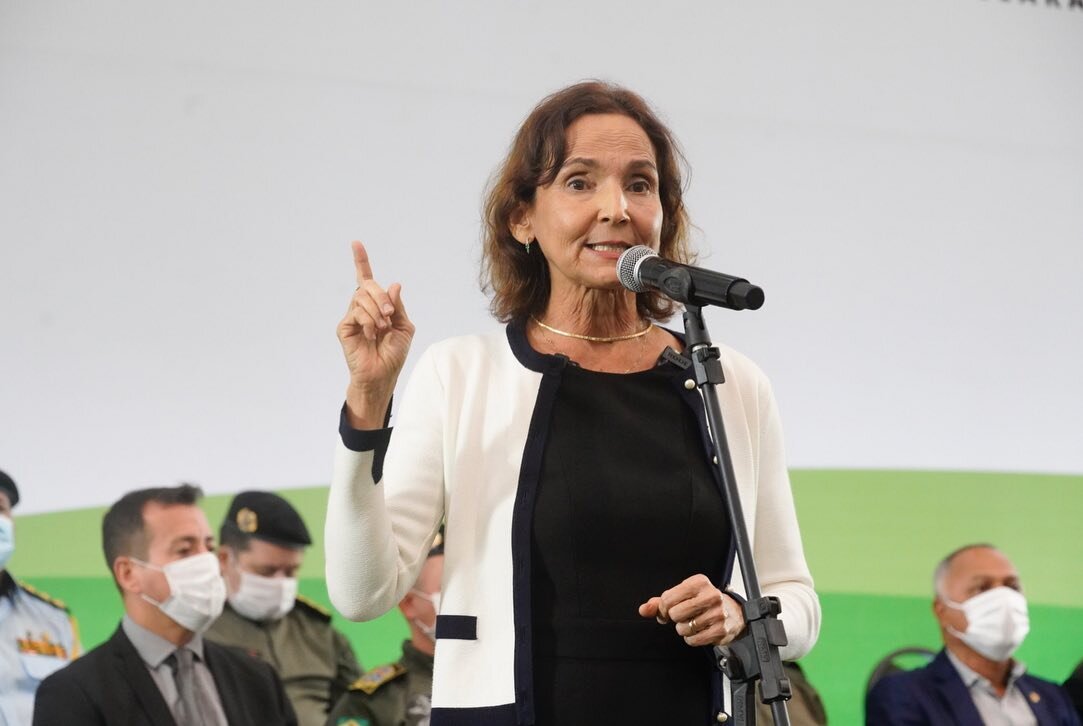 Você está visualizando atualmente Governadora do Ceará será nova secretária executiva do MEC