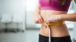 Leia mais sobre o artigo Saiba 7 maneiras (pela ciência) de perder gordura abdominal