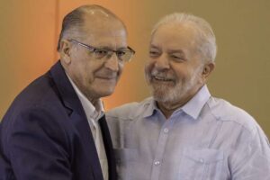 Leia mais sobre o artigo Alckmin é o presidente do Brasil até a próxima quinta-feira (26)