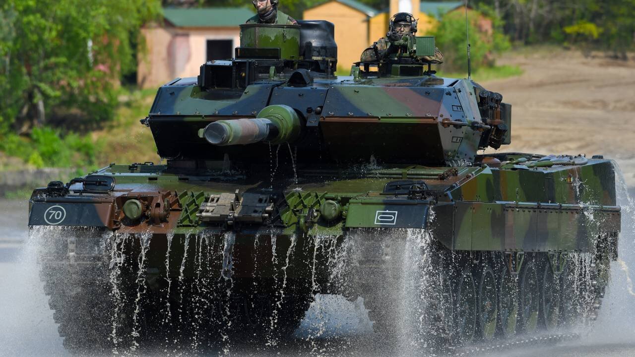 Você está visualizando atualmente Alemanha aceita enviar tanques de guerra à Ucrânia