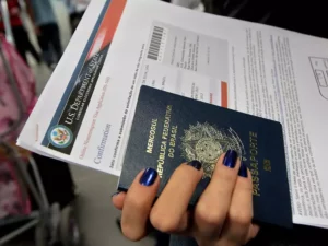 Leia mais sobre o artigo Brasil avalia isenção de visto para EUA, Austrália, Canadá e Japão
