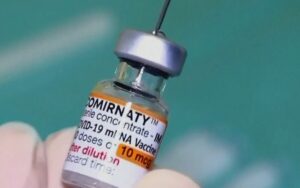 Leia mais sobre o artigo BIVALENTE: Brasil começará a vacinação contra a Covid-19 com Pfizer