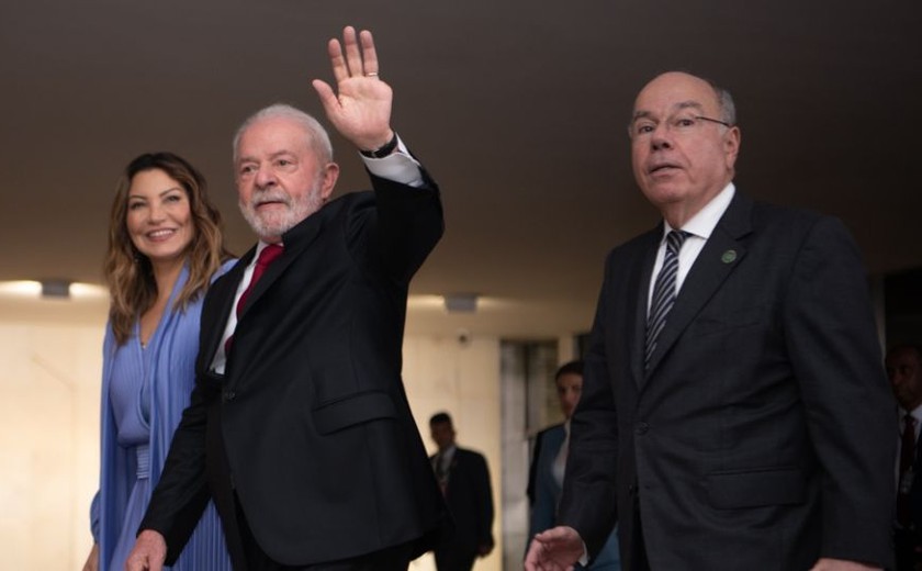 Você está visualizando atualmente Lula tem reuniões bilaterais com 17 líderes internacionais
