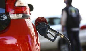 Leia mais sobre o artigo MJSP pede explicações sobre aumento de preços da gasolina