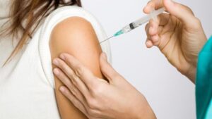 Leia mais sobre o artigo OMS orienta reforço da vacina da covid-19 para crianças de 5 anos