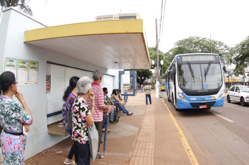 Você está visualizando atualmente Começam o recadastramento do cartão estudante em Dourados