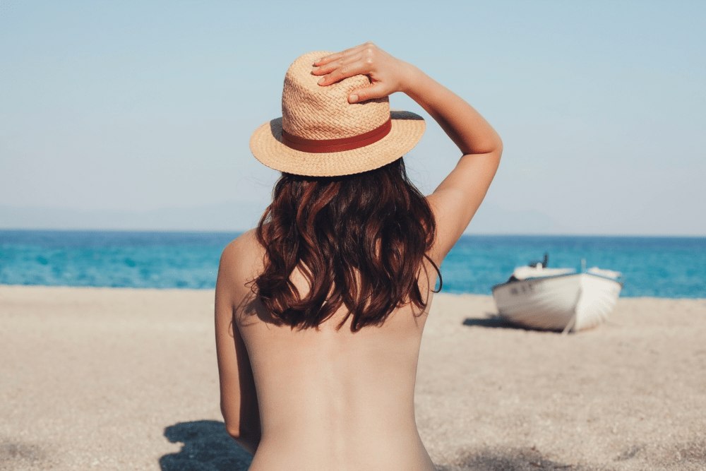 Você está visualizando atualmente TODO MUNDO PELADO: SC possui 3 praias de nudismo, o maior número do país