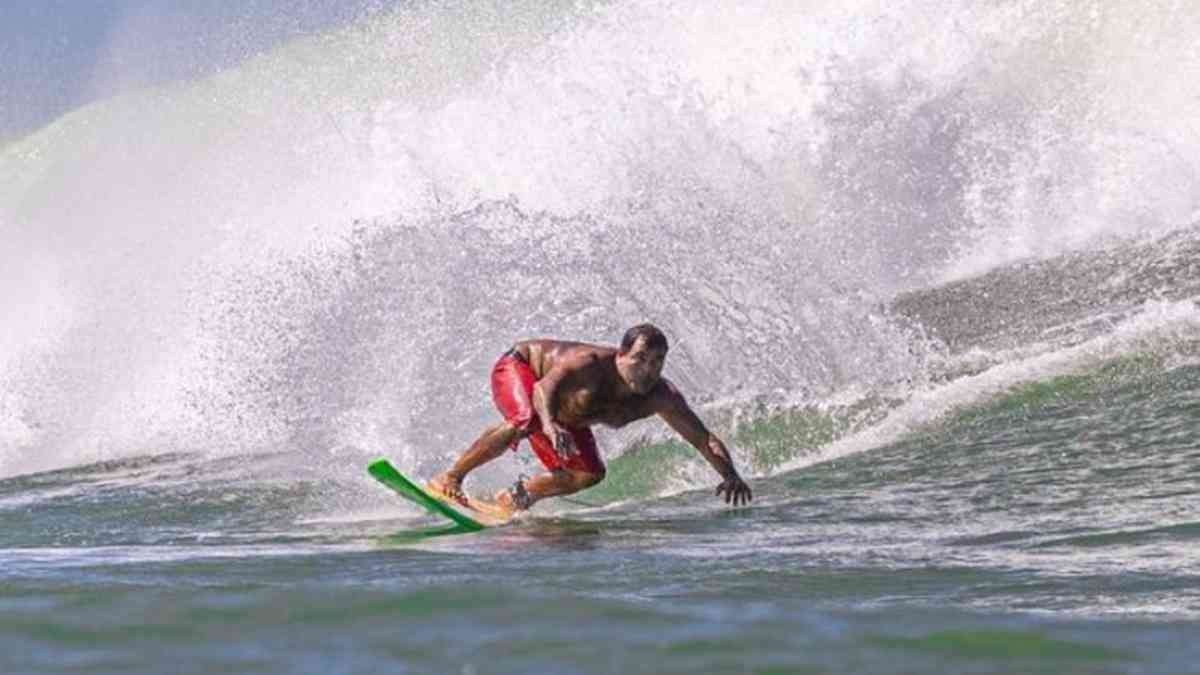 surfista-marcio-freire-morre-apos-queda-em-nazare