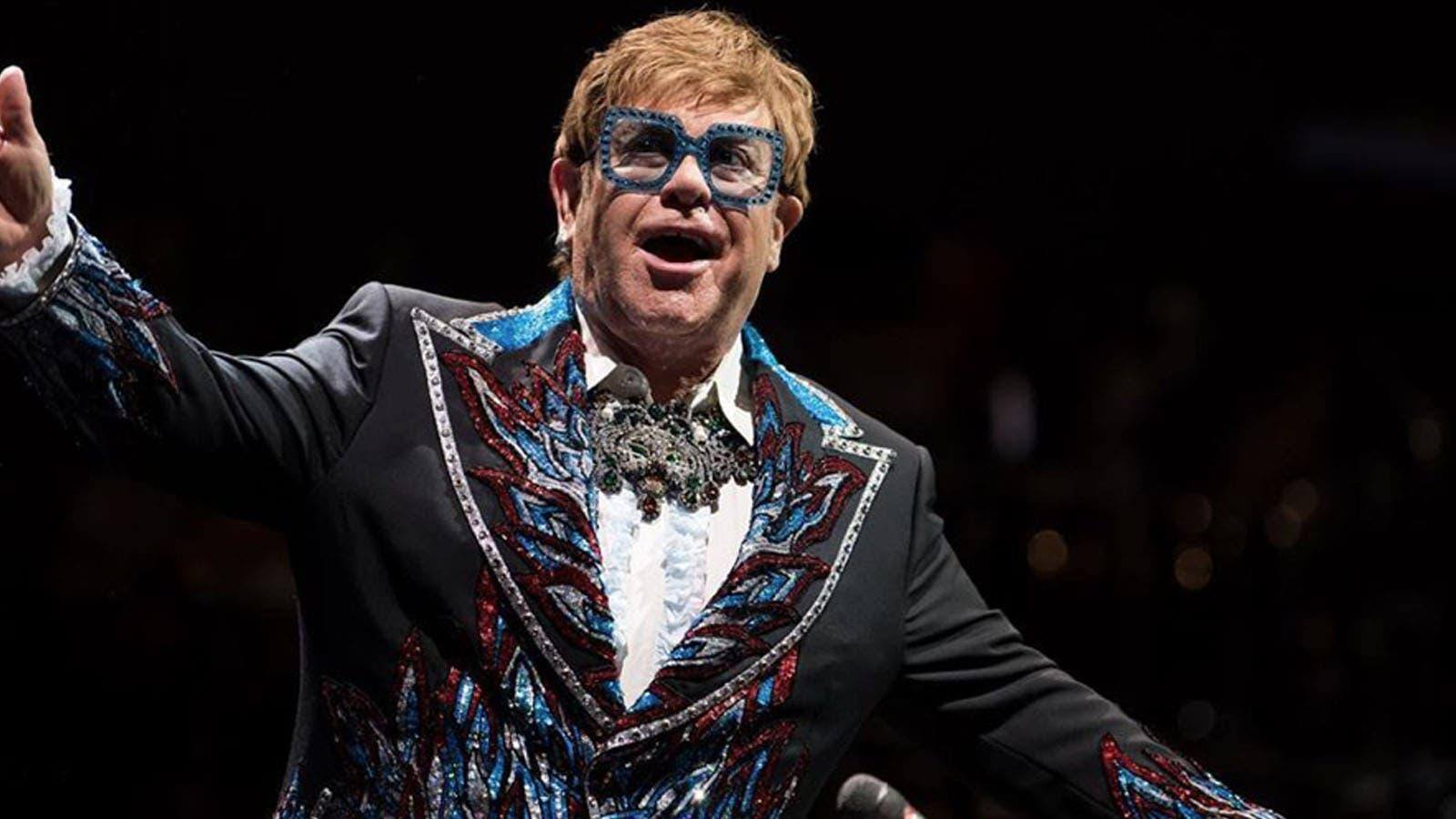 Você está visualizando atualmente Turnê de despedida de Elton John é a mais lucrativa de todos os tempos