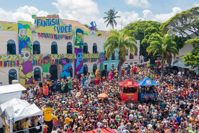 Você está visualizando atualmente INCRÍVEIS: 4 destinos para aproveitar o Carnaval de 2023