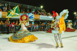 Leia mais sobre o artigo Começa desfile das escolas de samba de Campo Grande
