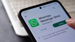Leia mais sobre o artigo WhatsApp beta testa canais para divulgar boletins informativos