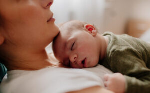Leia mais sobre o artigo ALEMS aprova alteração na licença-maternidade para alta hospitalar