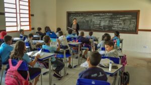 Leia mais sobre o artigo Alunos da REME terão reforço de alfabetização pós pandemia