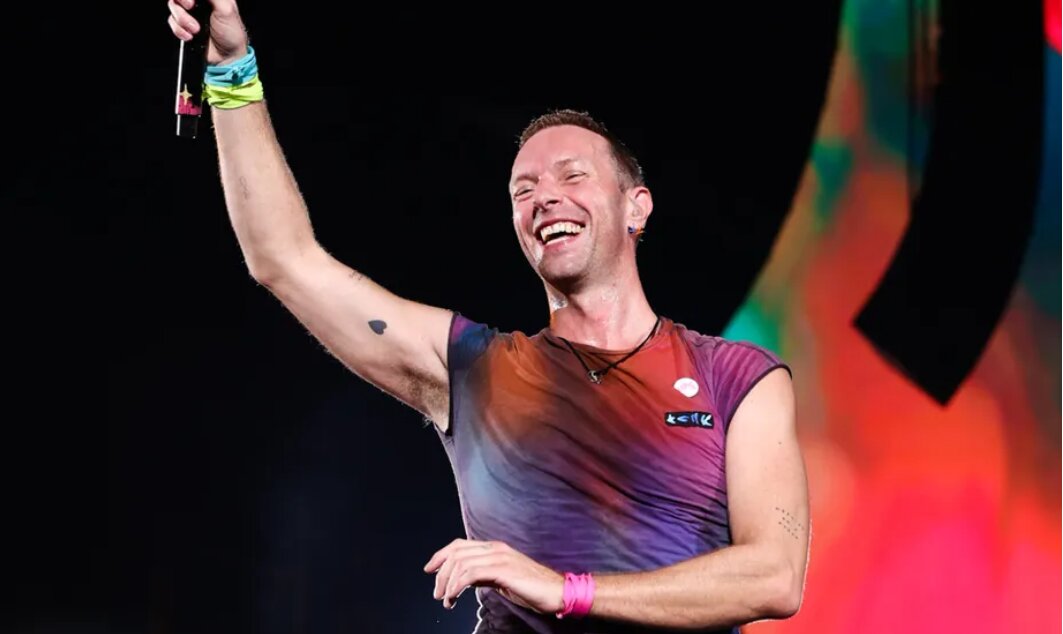 Você está visualizando atualmente JEJUM: Chris Martin, do Coldplay, revela que faz uma só refeição por dia