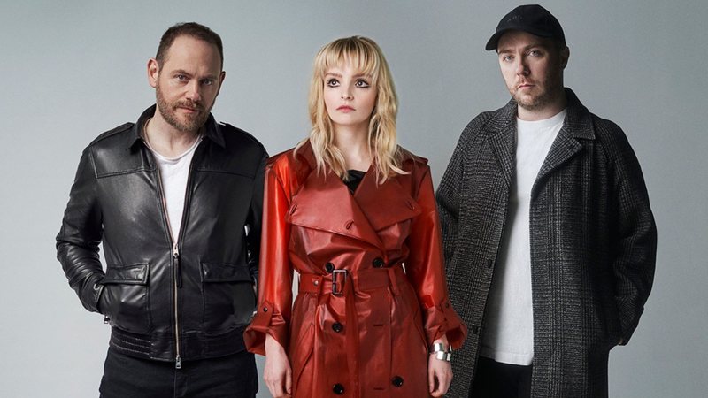 Você está visualizando atualmente Conheça o Chvrches, trio que fará a abertura dos shows do Coldplay