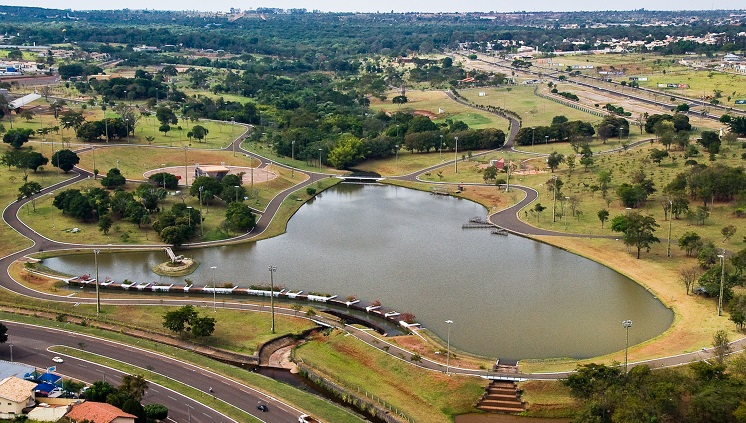 Você está visualizando atualmente ESPORTES: Festival movimenta Parque das Nações Indígenas