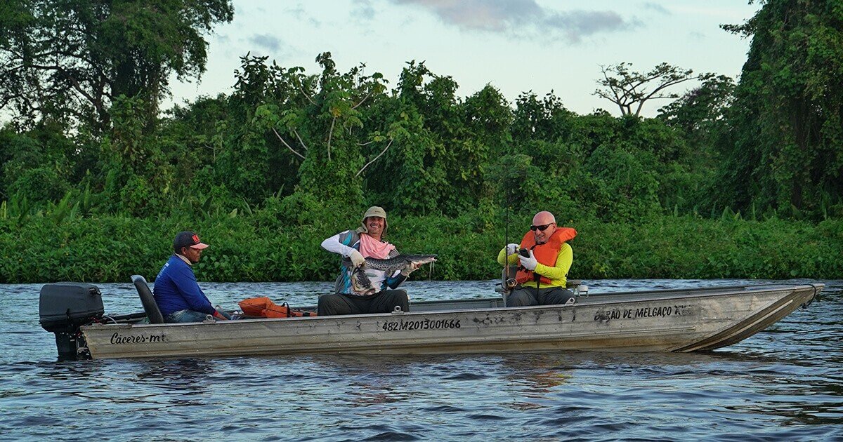 Você está visualizando atualmente Pesca esportiva está liberada com limite e restrição de rios