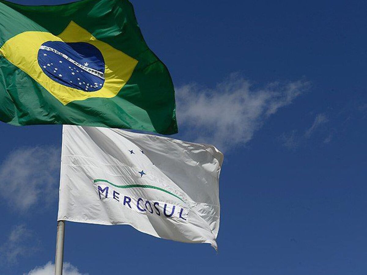 Você está visualizando atualmente Brasil quita dívida de R$ 500 milhões com fundo do Mercosul
