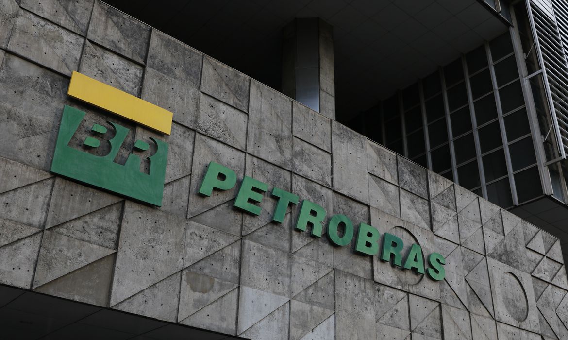 Você está visualizando atualmente Petrobras aprova alteração em sua estrutura organizacional