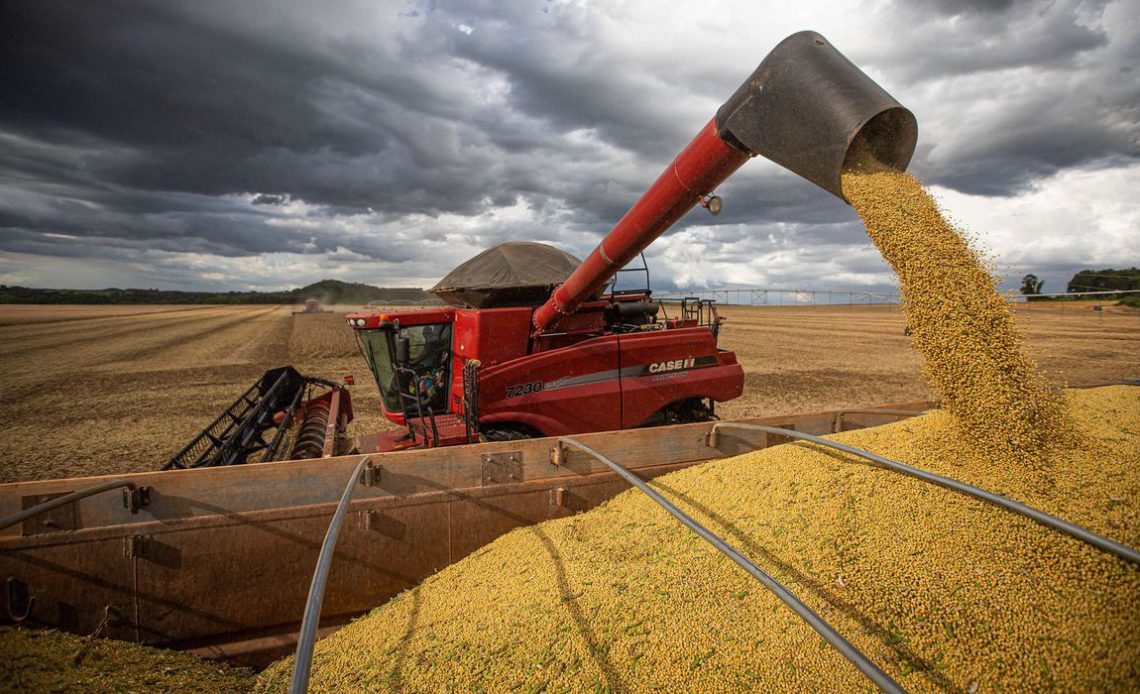Você está visualizando atualmente Rússia admite fim do acordo sobre exportação de cereais