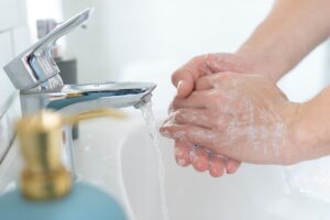 Leia mais sobre o artigo DIA MUNDIAL DA HIGIENE DAS MÃOS: Veja 10 doenças evitáveis com a lavagem correta das mãos