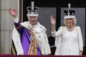 Leia mais sobre o artigo ESTILO DISNEY: Concerto da coroação agrada rei Charles e netos