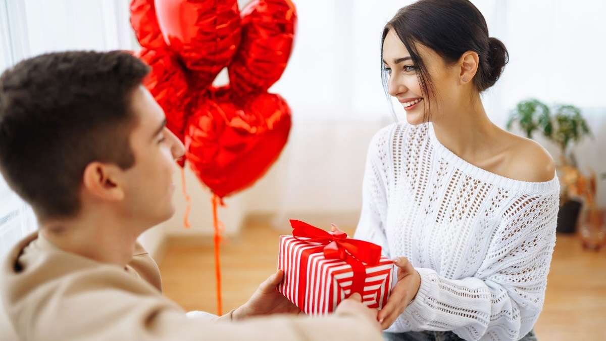 Você está visualizando atualmente Dia dos Namorados: Presentes podem ter mais de 70% em impostos