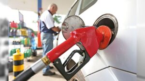 Leia mais sobre o artigo Gasolina deve subir após mudança do ICMS