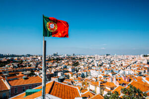 Leia mais sobre o artigo Número de turistas brasileiros em Portugal cresce 54% em 2023
