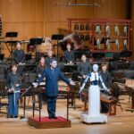 COREIA DO SUL: Em evento histórico, robô maestro lidera orquestra em Seul