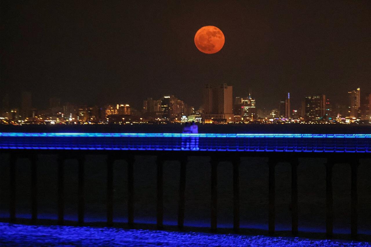 fenomeno-veja-imagens-superlua-dos-cervos-pelo-mundo