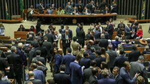 Leia mais sobre o artigo Governo libera R$ 2,1 bilhões em emendas parlamentares