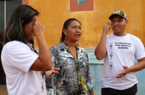 Leia mais sobre o artigo Nasce em MS a primeira língua indígena de sinais oficial