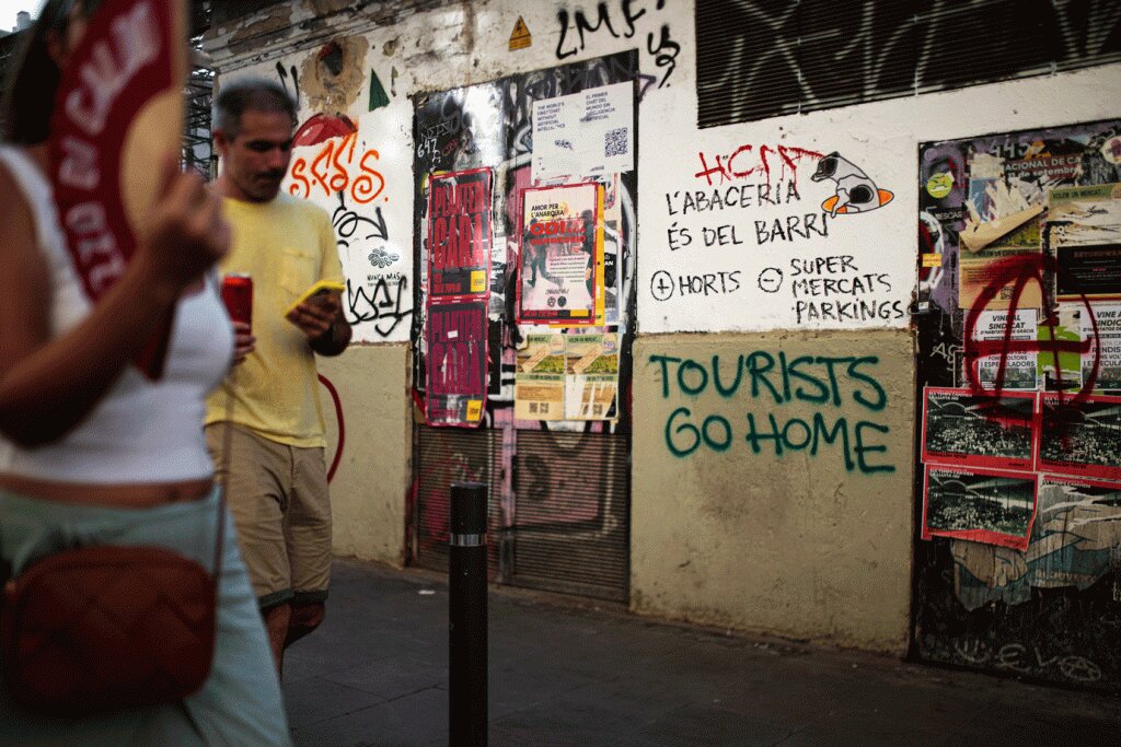 Você está visualizando atualmente Veja 12 medidas contra o excesso de turistas na Europa
