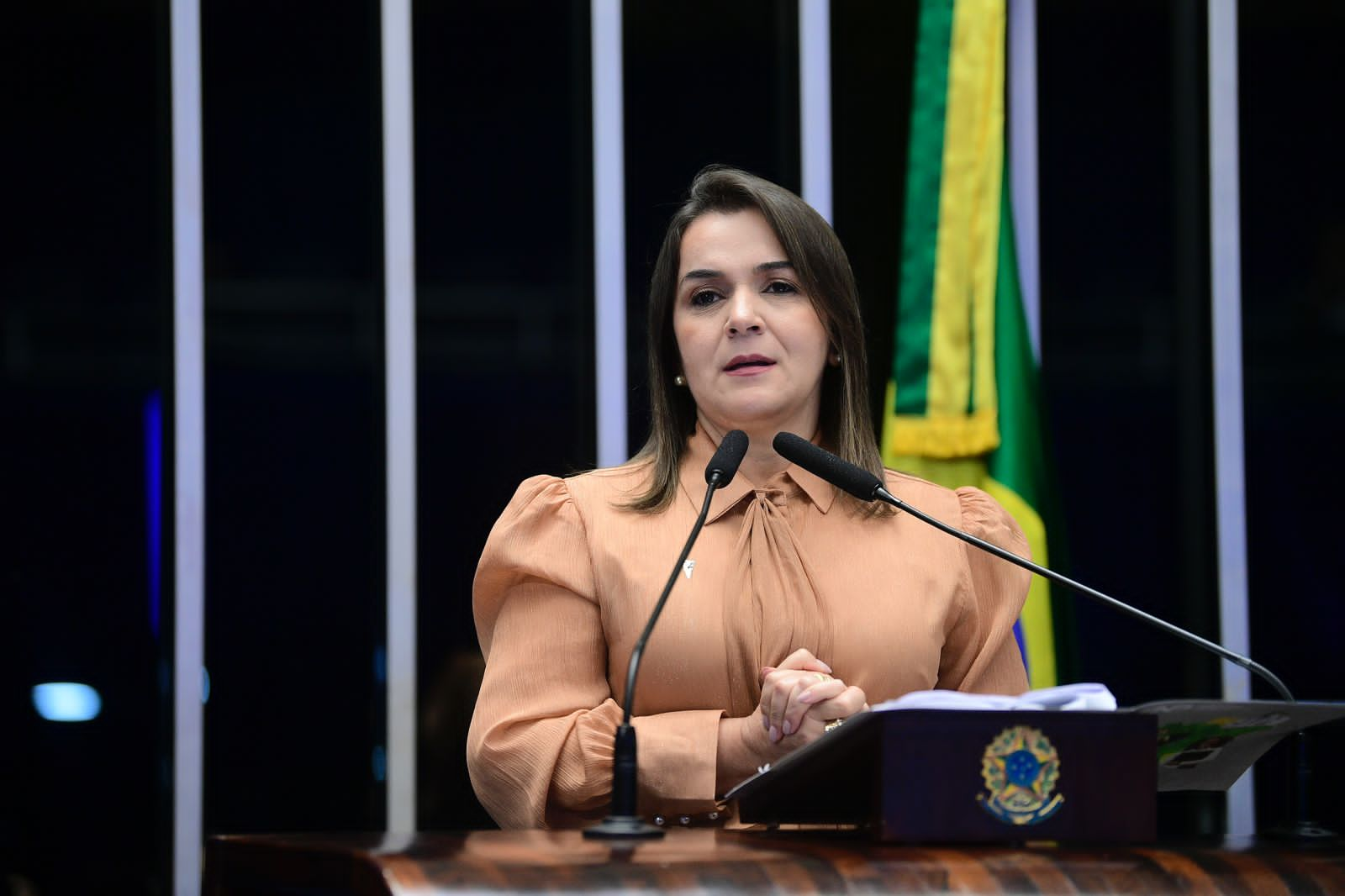 Você está visualizando atualmente Adriane Lopes representa Prefeitas do Brasil na Reforma Tributária